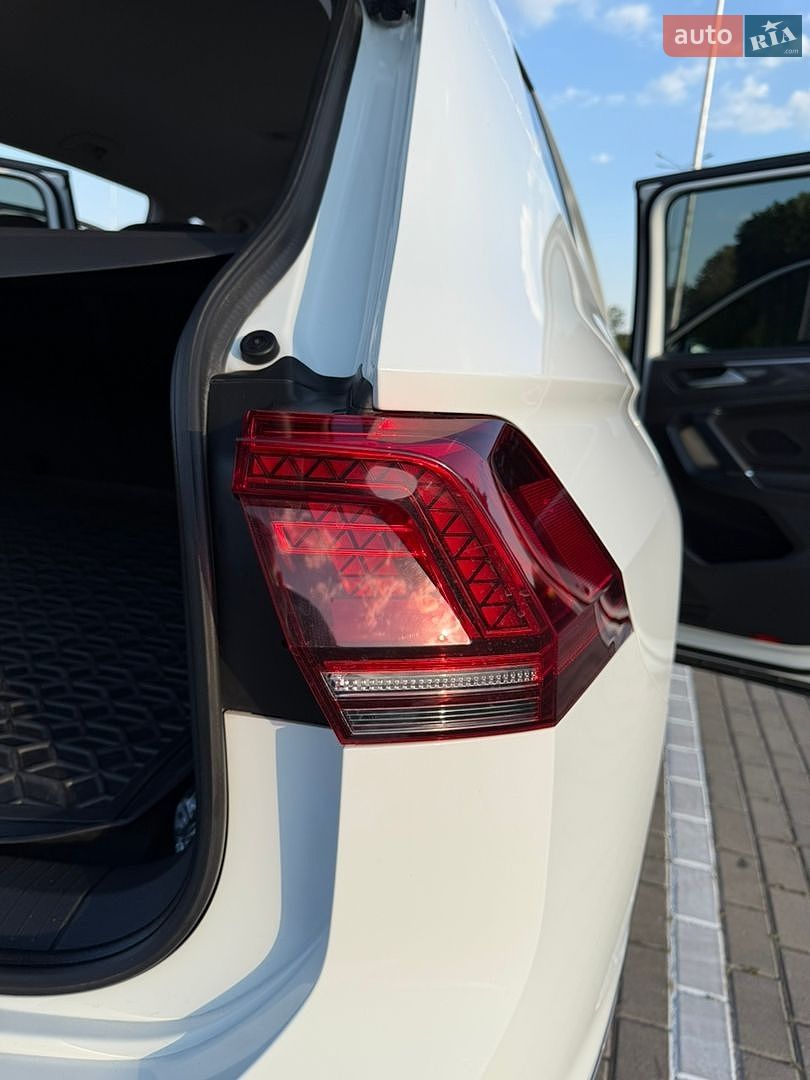 Volkswagen Tiguan Allspace 2019 VIN WVGZZZ5NZKM086404 фото оголошення 37 з 61