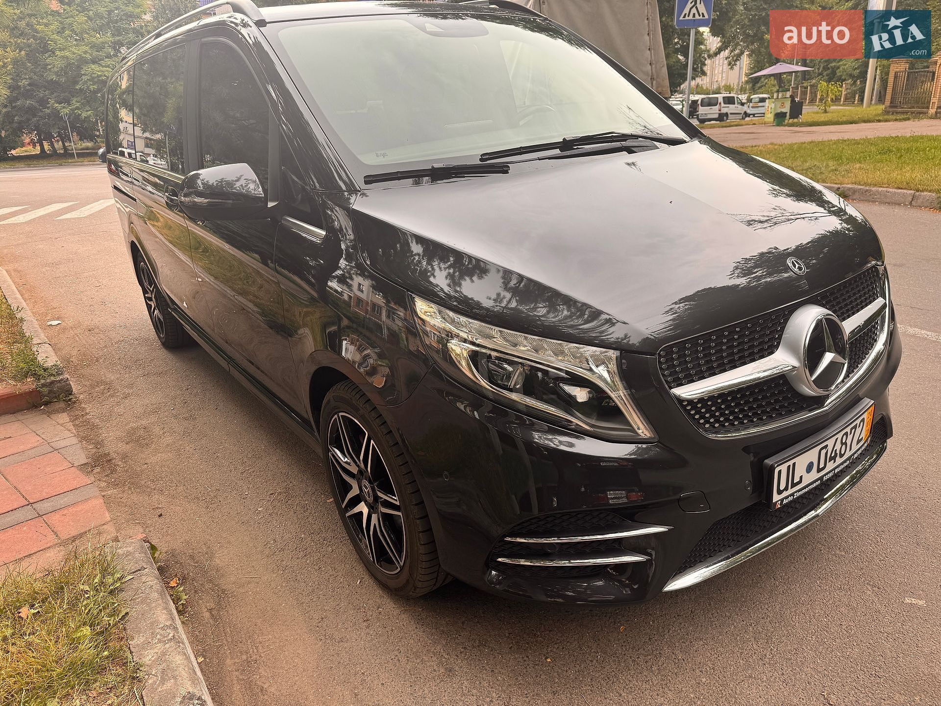 Mercedes-Benz V-Class 2020 VIN WDF44781313664253 фото оголошення 2 з 74