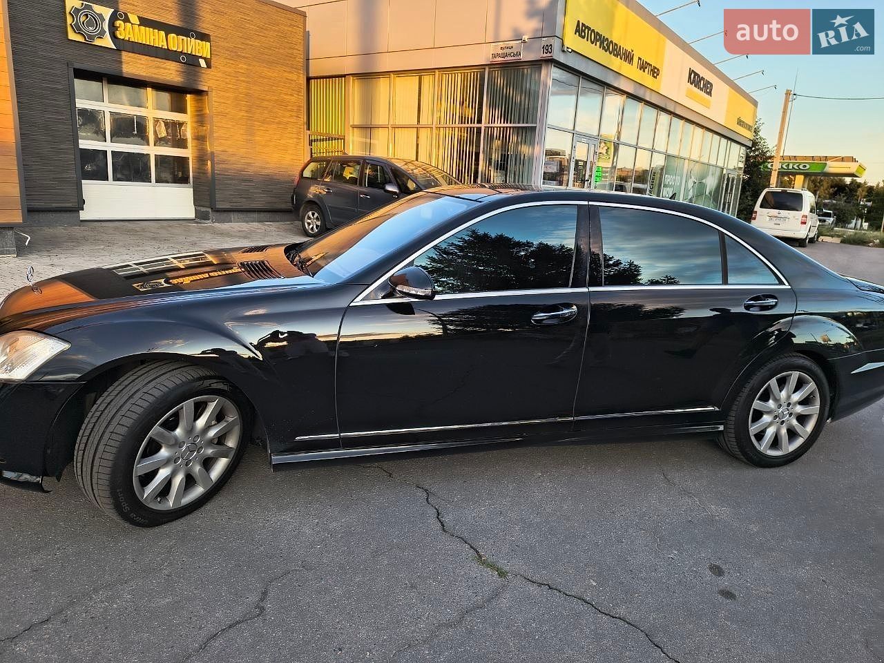 Mercedes-Benz S-Class 2007 VIN WDDNG86X98A154318 фото оголошення 8 з 9