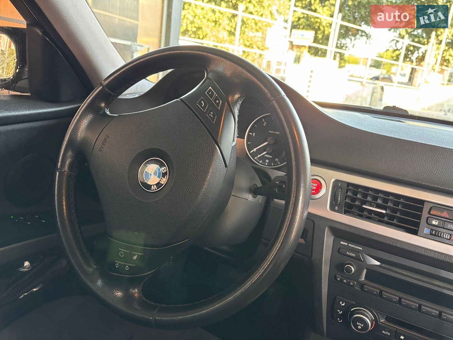 BMW 3 Series 2007 VIN WBAVU31080KZ21989 фото оголошення 7 з 13
