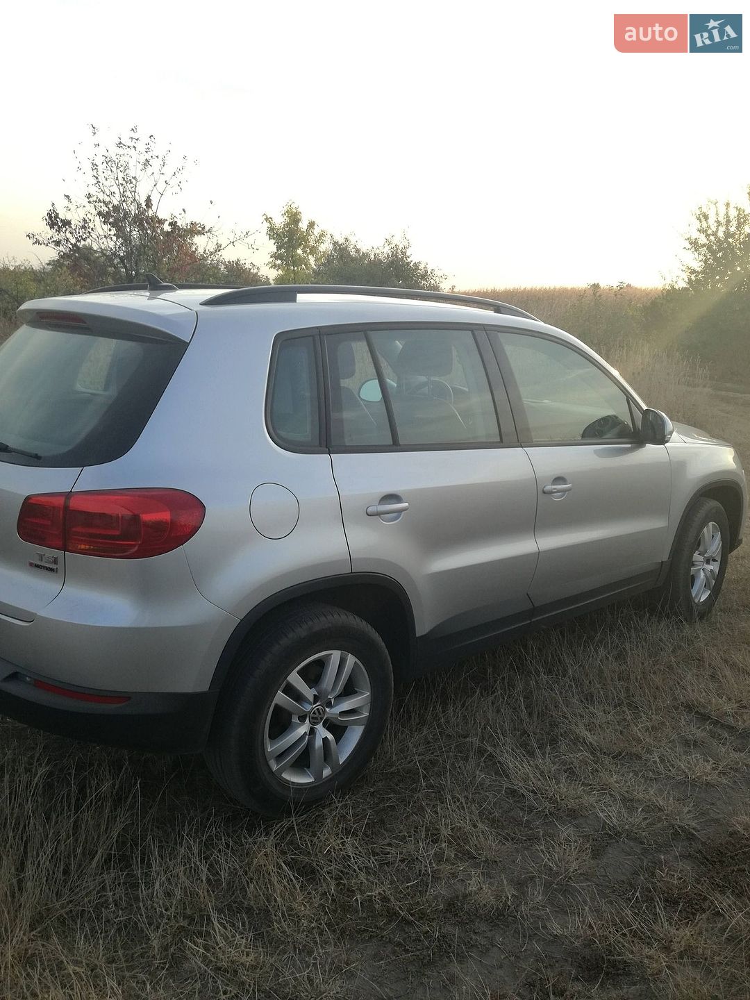 Volkswagen Tiguan 2016 VIN WVGBV7AX0HW504843 фото оголошення 5 з 5