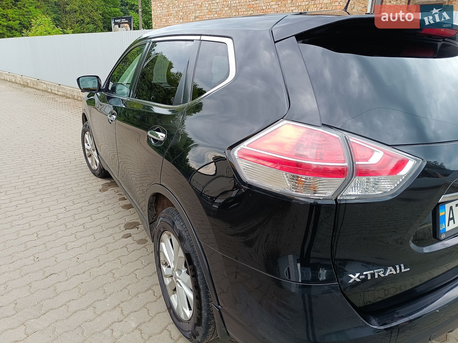 Nissan X-Trail 2017 VIN JN1TCAT32U0060406 фото оголошення 3 з 24