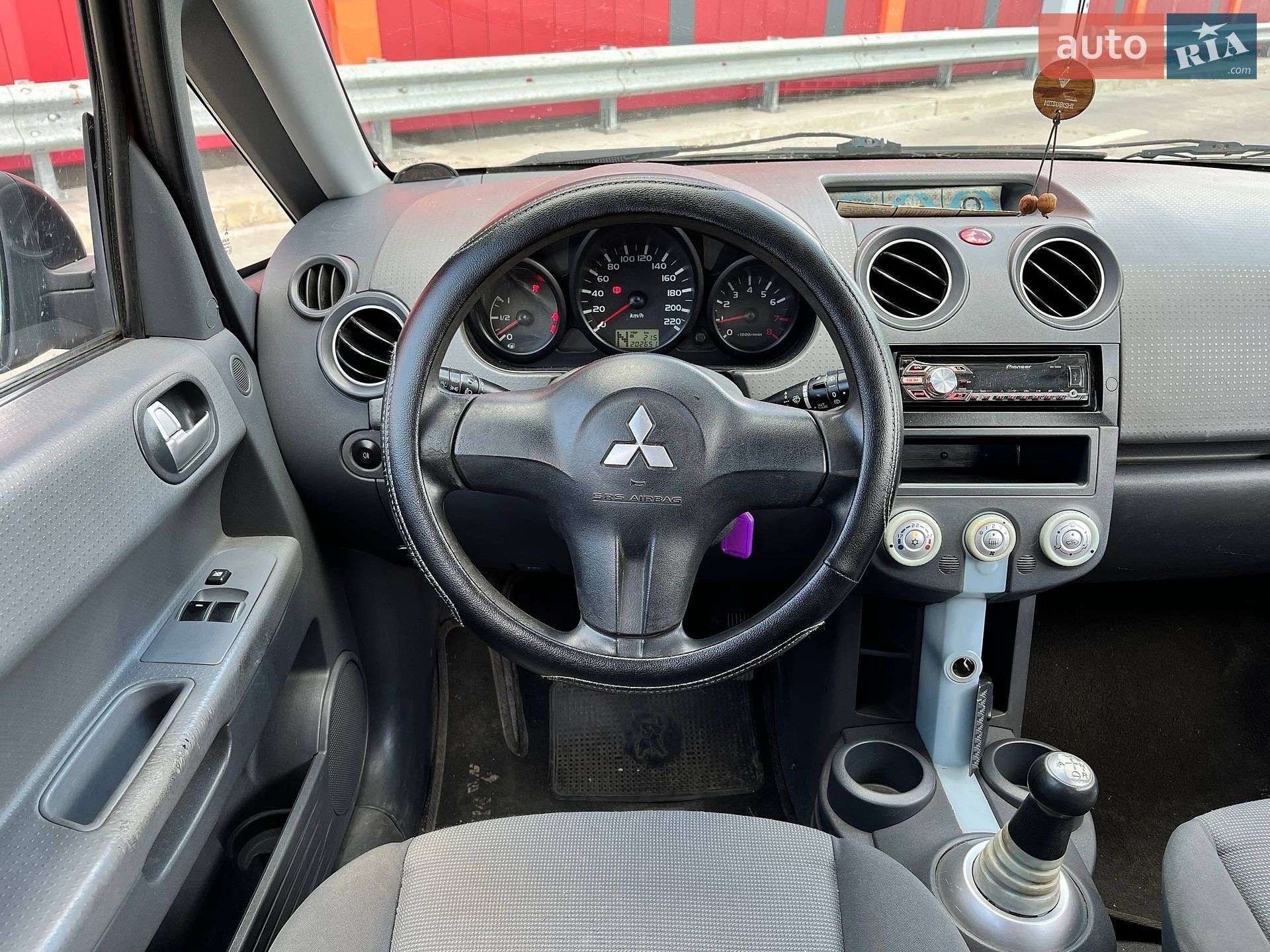 Mitsubishi Colt 2007 VIN XMCXJZ34A7F063595 фото оголошення 14 з 25