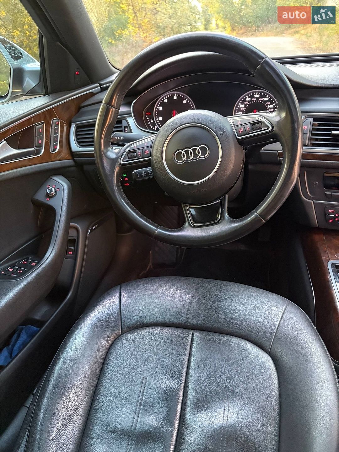 Audi A6 2014 VIN WAUGFAFC8FN037083 фото оголошення 23 з 31