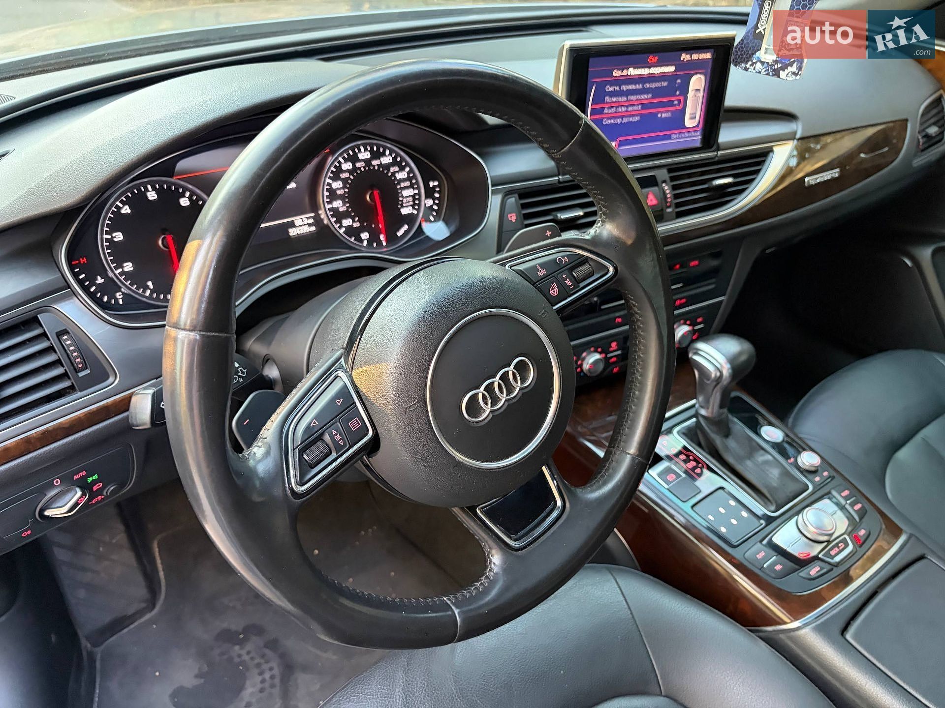 Audi A6 2014 VIN WAUGFAFC8FN037083 фото оголошення 21 з 31