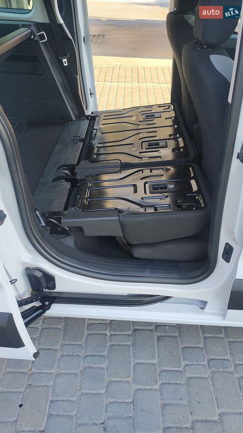 Citroen Berlingo 2024 VIN VR7EBYHT9RJ892346 фото оголошення 38 з 46