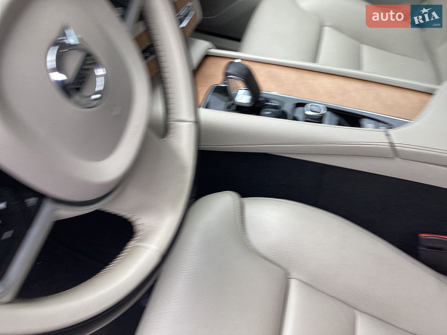 Volvo XC90 2022 VIN YV1LCK2VCN1840345 фото оголошення 23 з 50