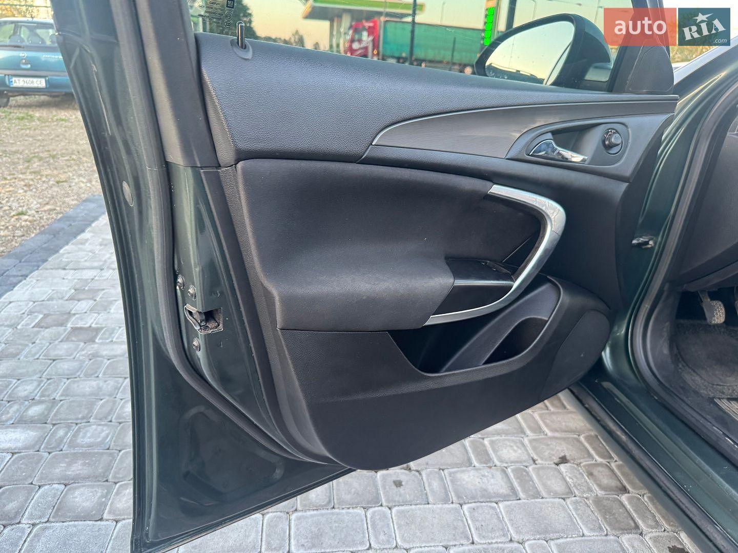 Opel Insignia 2009 VIN W0LGB67K191053878 фото оголошення 7 з 13