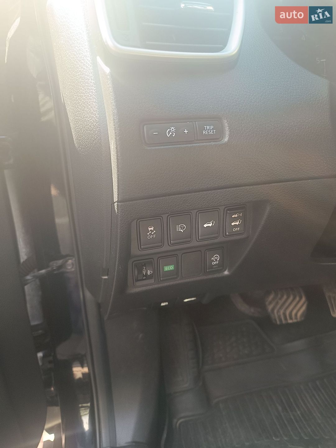 Nissan X-Trail 2017 VIN JN1TCAT32U0060406 фото оголошення 16 з 24