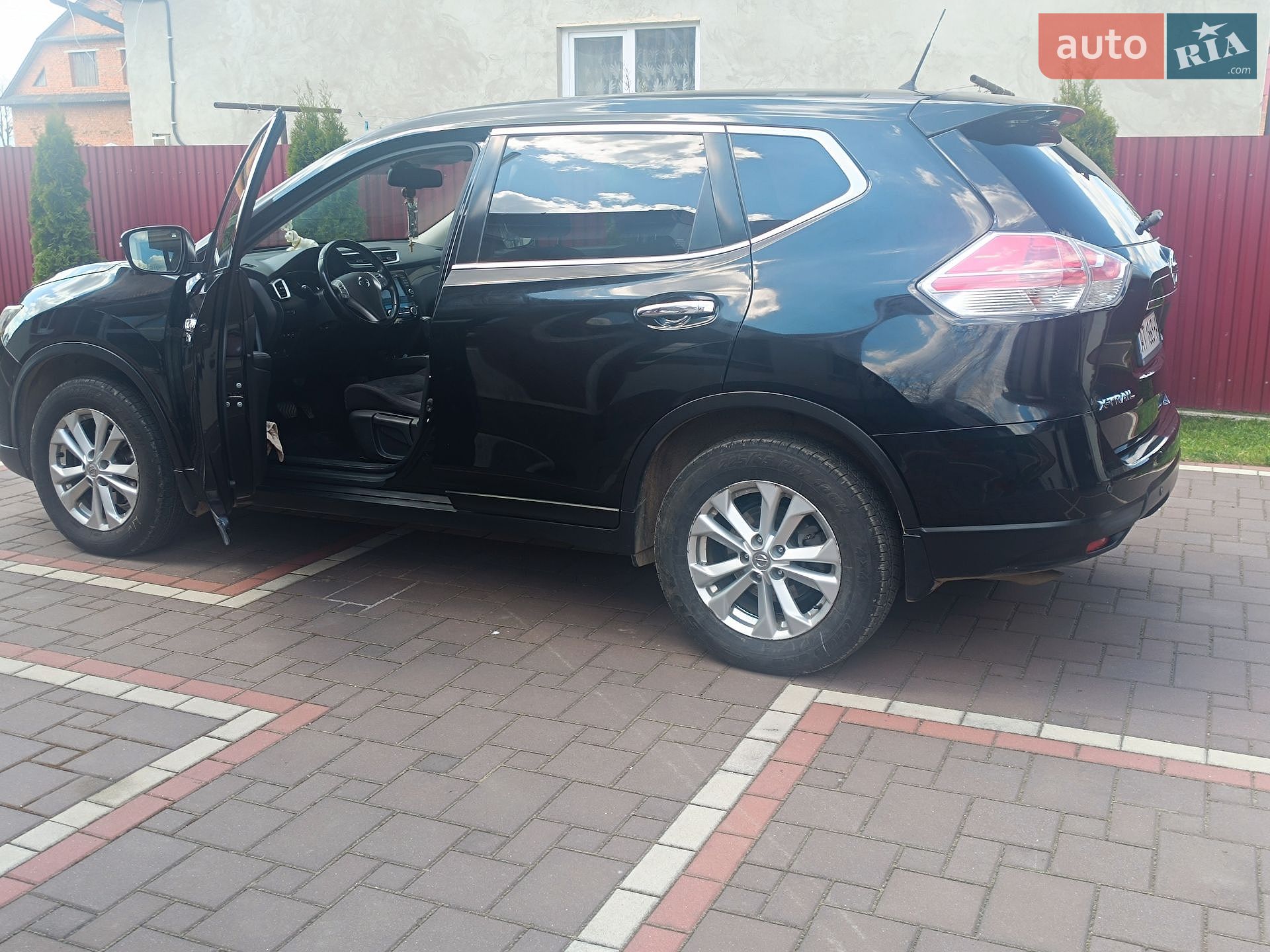 Nissan X-Trail 2017 VIN JN1TCAT32U0060406 фото оголошення 7 з 24