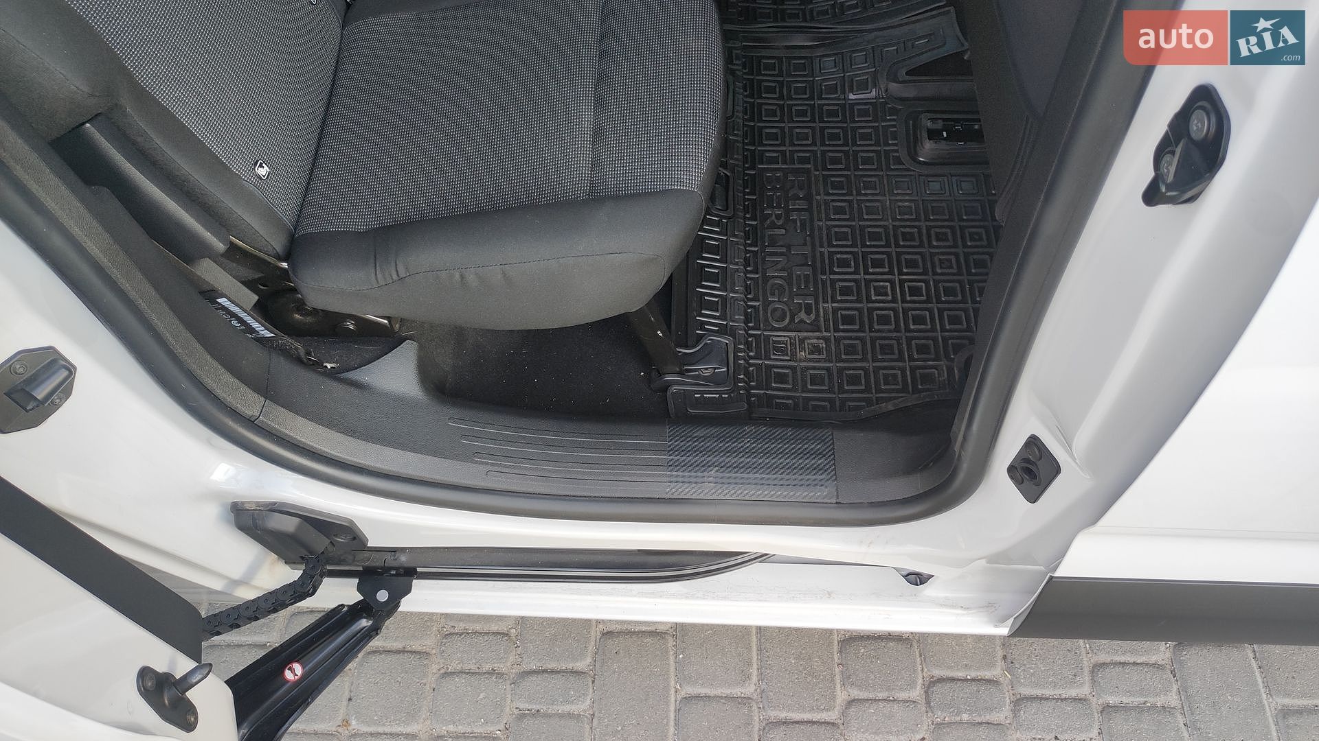 Citroen Berlingo 2024 VIN VR7EBYHT9RJ892346 фото оголошення 29 з 46