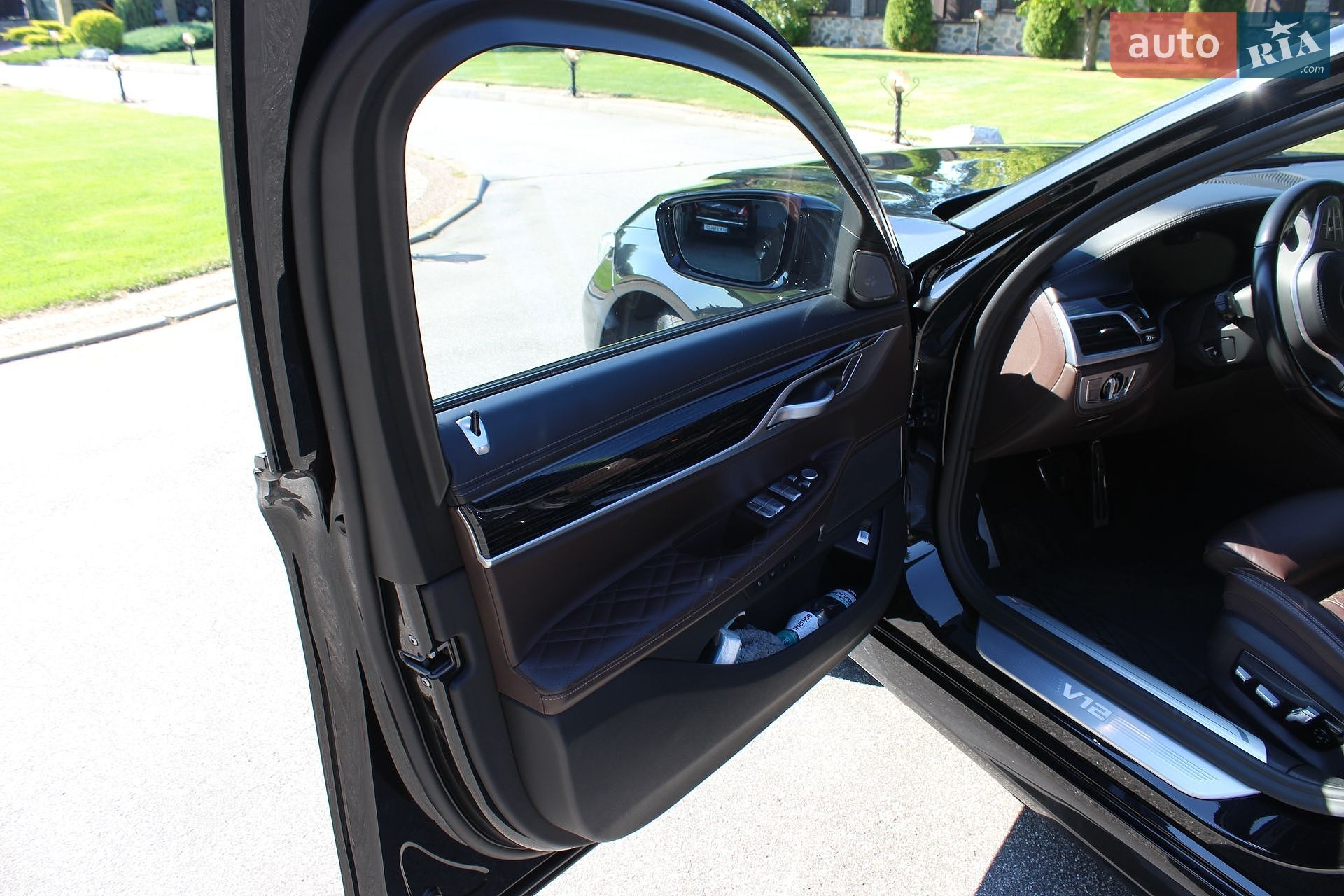 BMW 7 Series 2022 VIN WBA7U61050CJ53442 фото оголошення 19 з 50