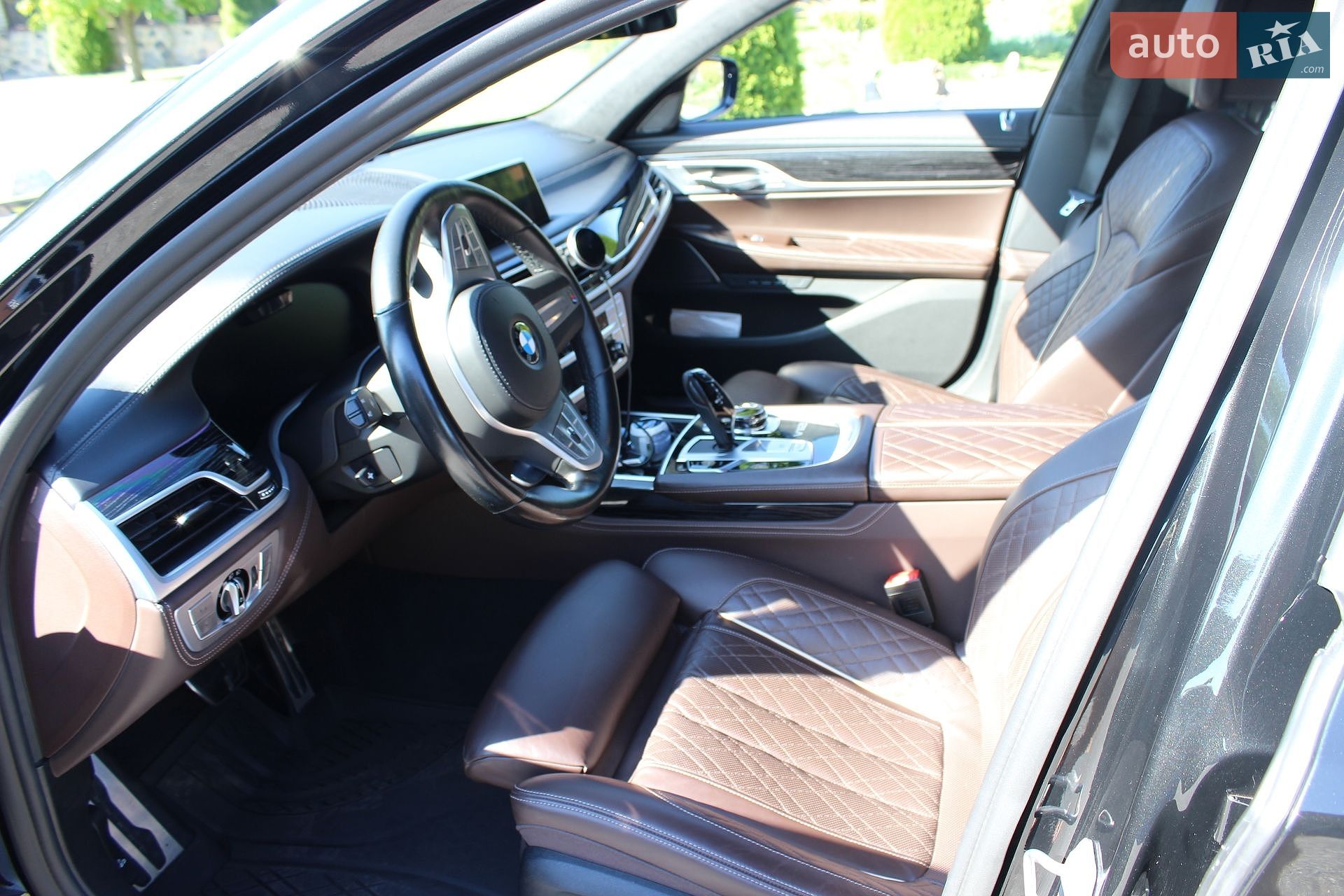 BMW 7 Series 2022 VIN WBA7U61050CJ53442 фото оголошення 21 з 50