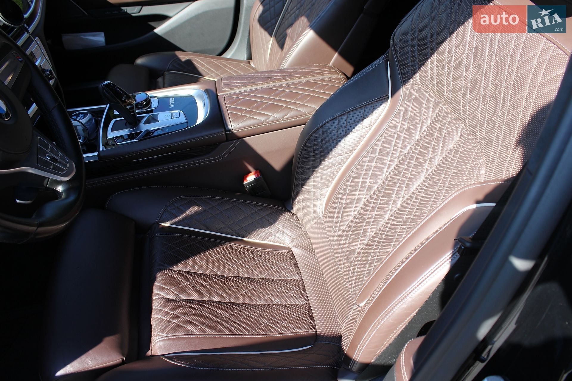 BMW 7 Series 2022 VIN WBA7U61050CJ53442 фото оголошення 22 з 50