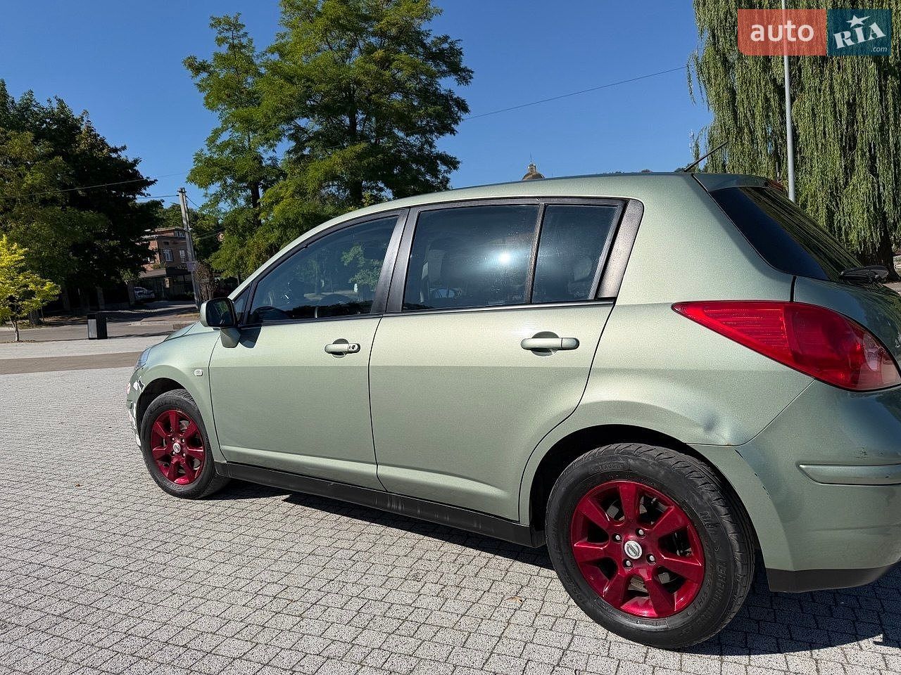 Nissan TIIDA 2008 VIN 3N1FCAC11UL448213 фото оголошення 4 з 15