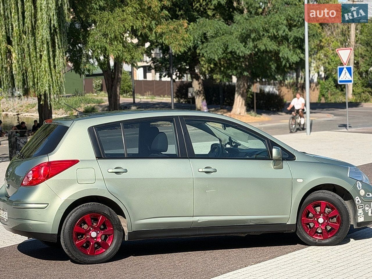 Nissan TIIDA 2008 VIN 3N1FCAC11UL448213 фото оголошення 6 з 15