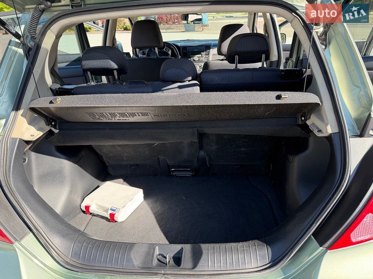 Nissan TIIDA 2008 VIN 3N1FCAC11UL448213 фото оголошення 11 з 15