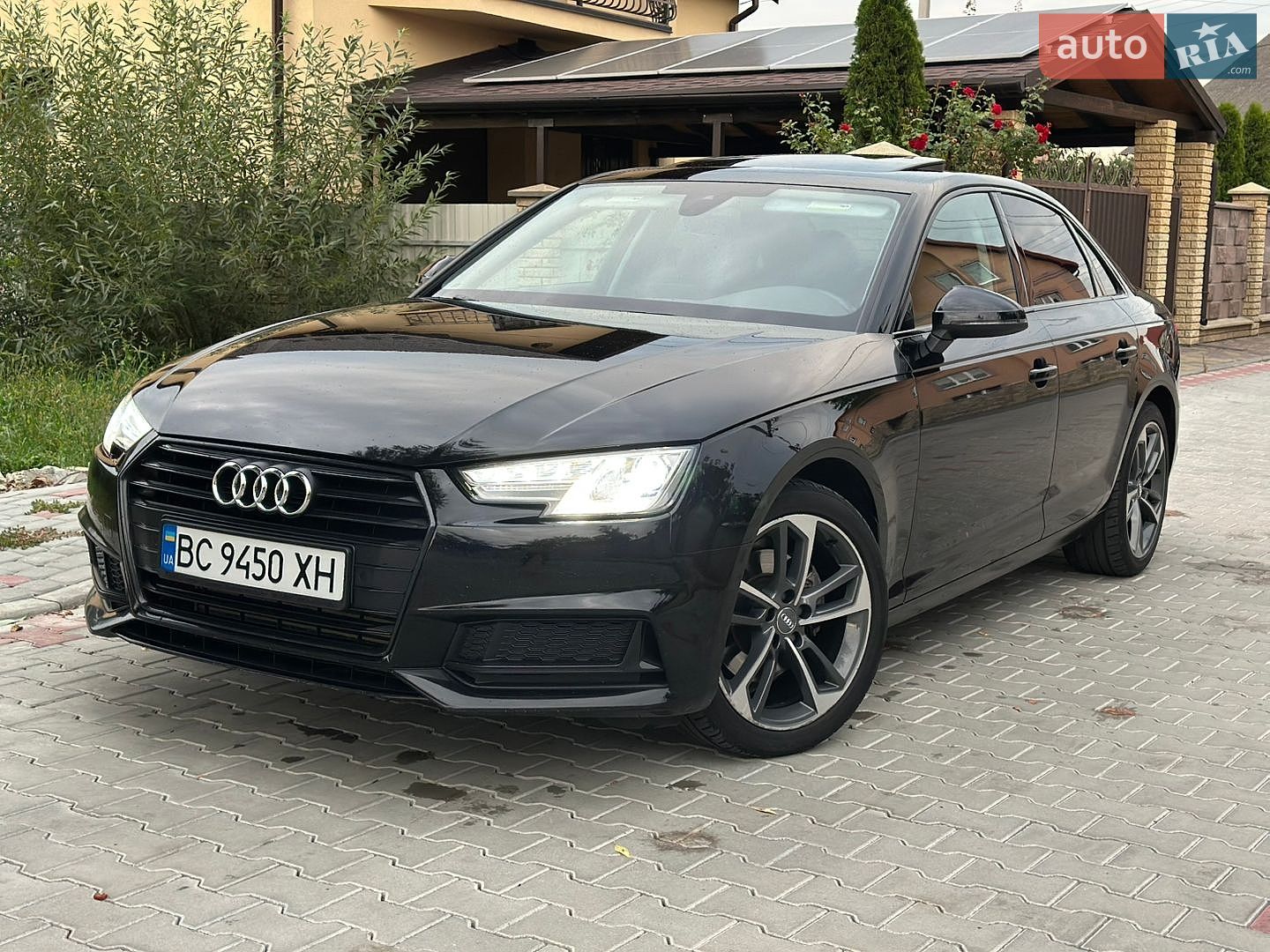 Audi A4 2019 VIN WAUGMAF49KN013674 фото оголошення 6 з 35