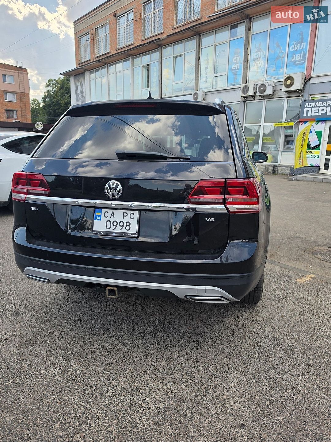 Volkswagen Atlas 2019 VIN 1V2UR2CA2KC536262 фото оголошення 4 з 13