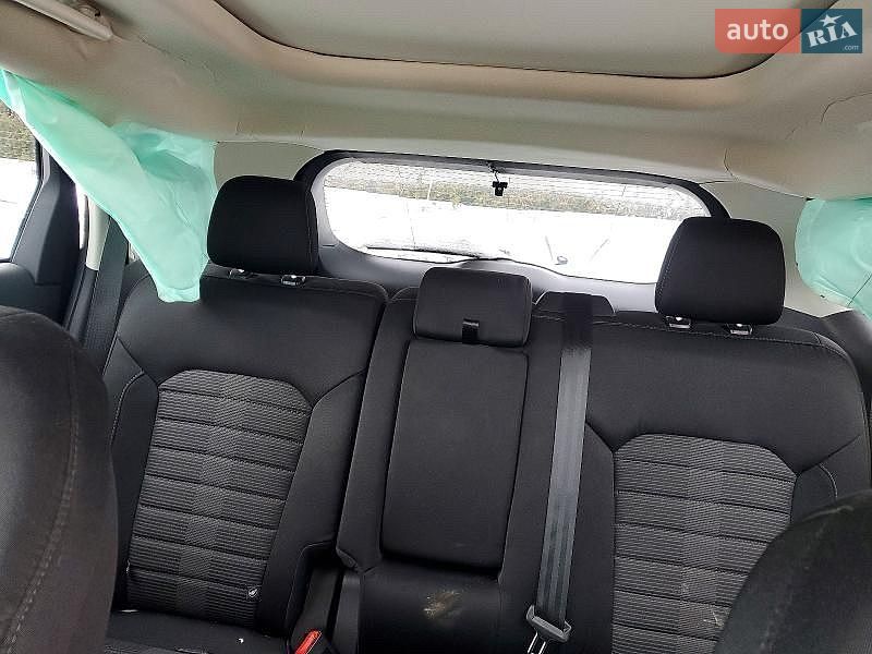 Ford Edge 2023 VIN 2FMPK4J98RBA25152 фото оголошення 9 з 14