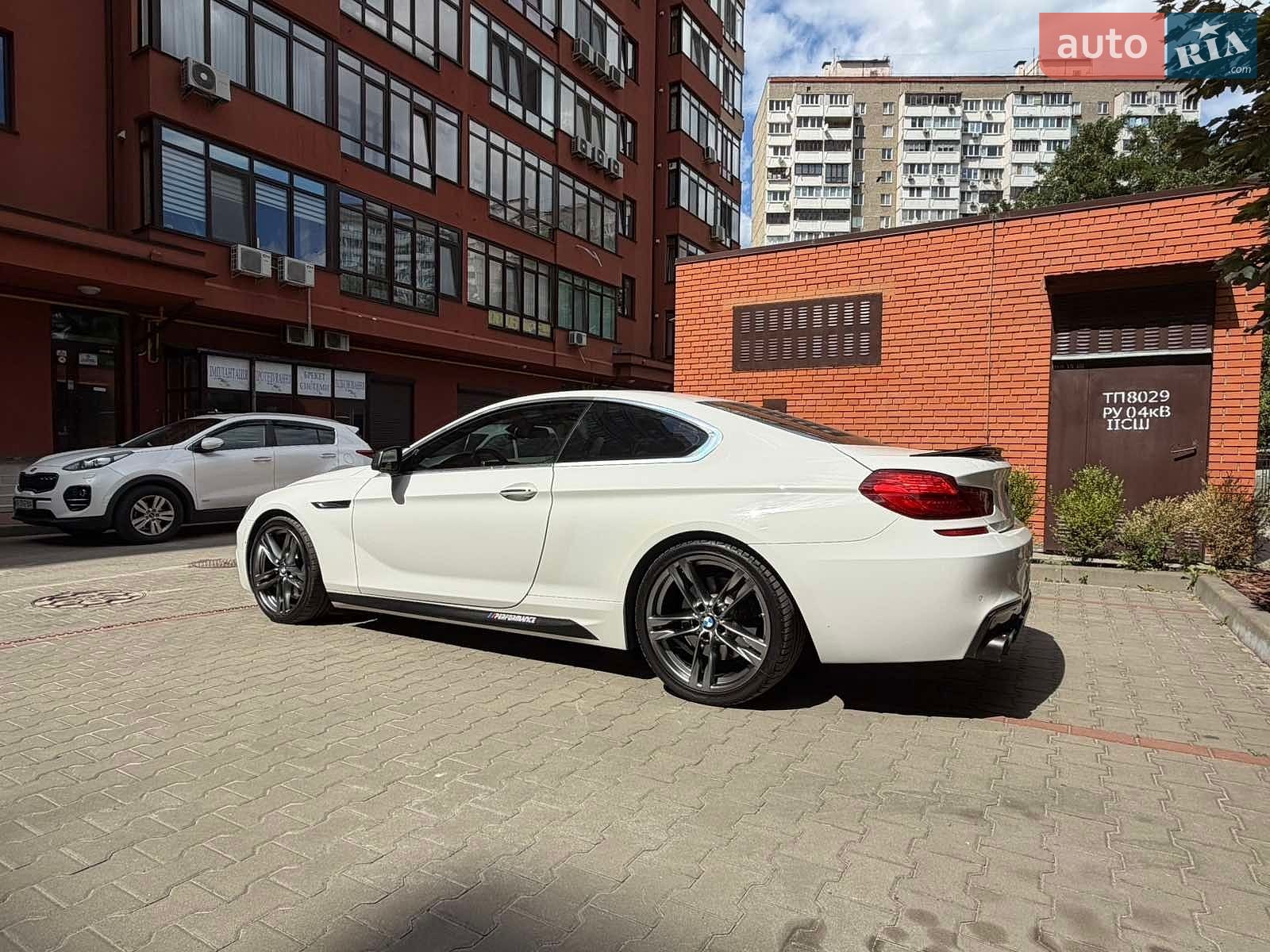 BMW 6 Series 2012 VIN WBALX3C55CDV77179 фото оголошення 4 з 26