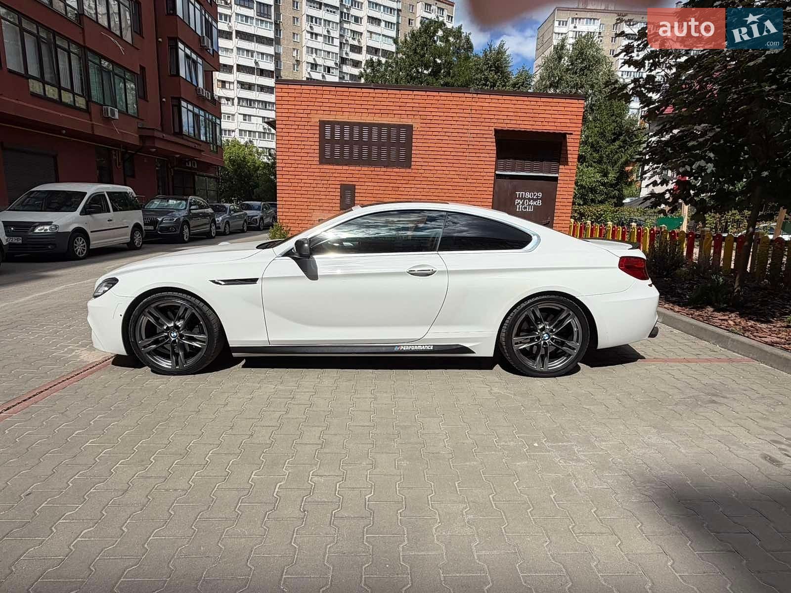 BMW 6 Series 2012 VIN WBALX3C55CDV77179 фото оголошення 5 з 26