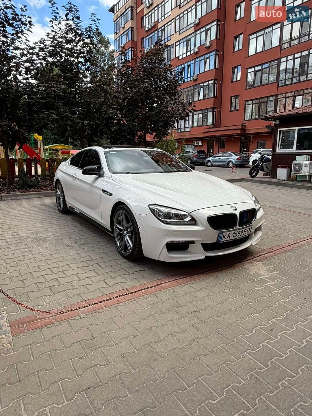BMW 6 Series 2012 VIN WBALX3C55CDV77179 фото оголошення 8 з 26