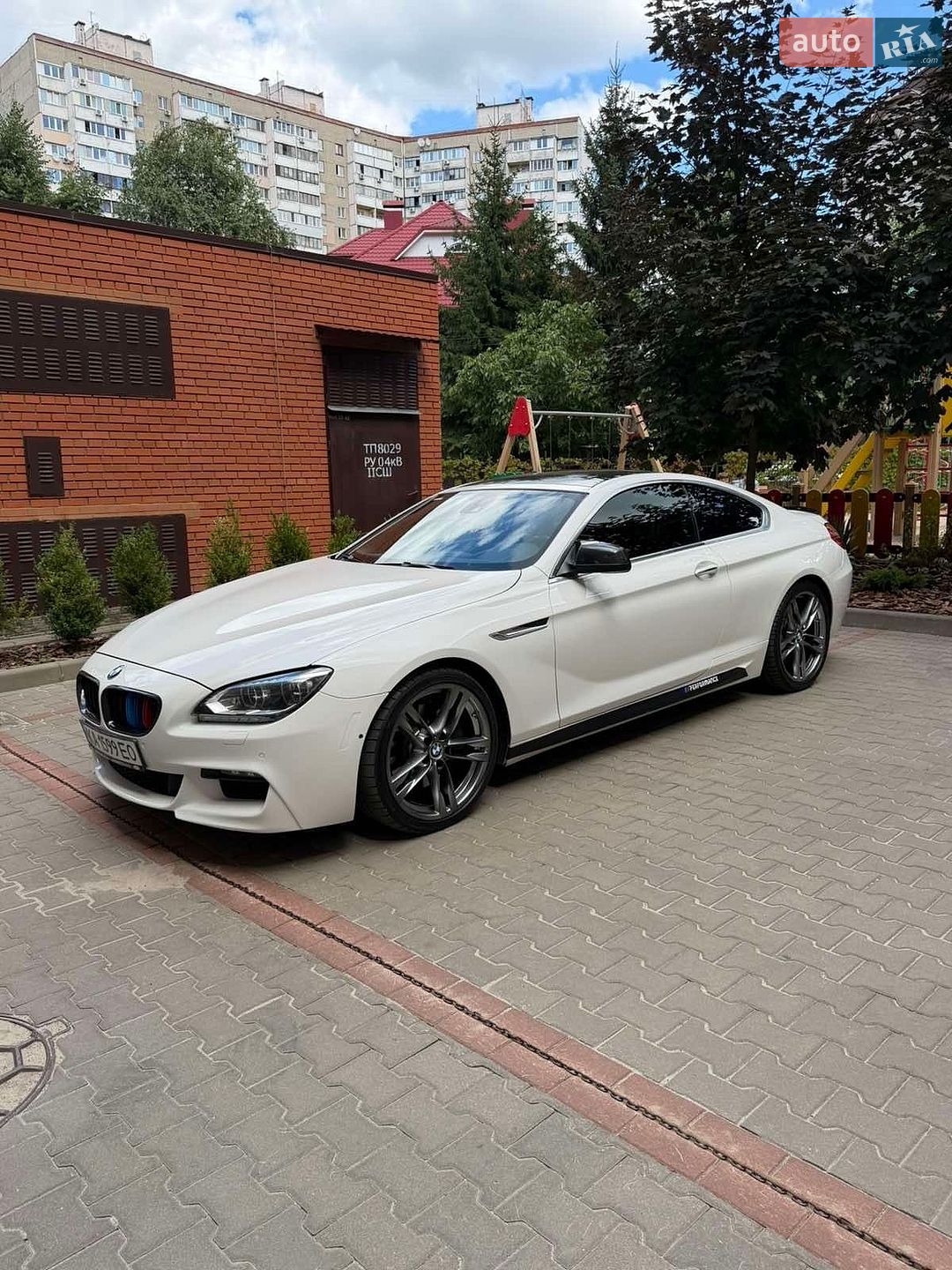 BMW 6 Series 2012 VIN WBALX3C55CDV77179 фото оголошення 10 з 26