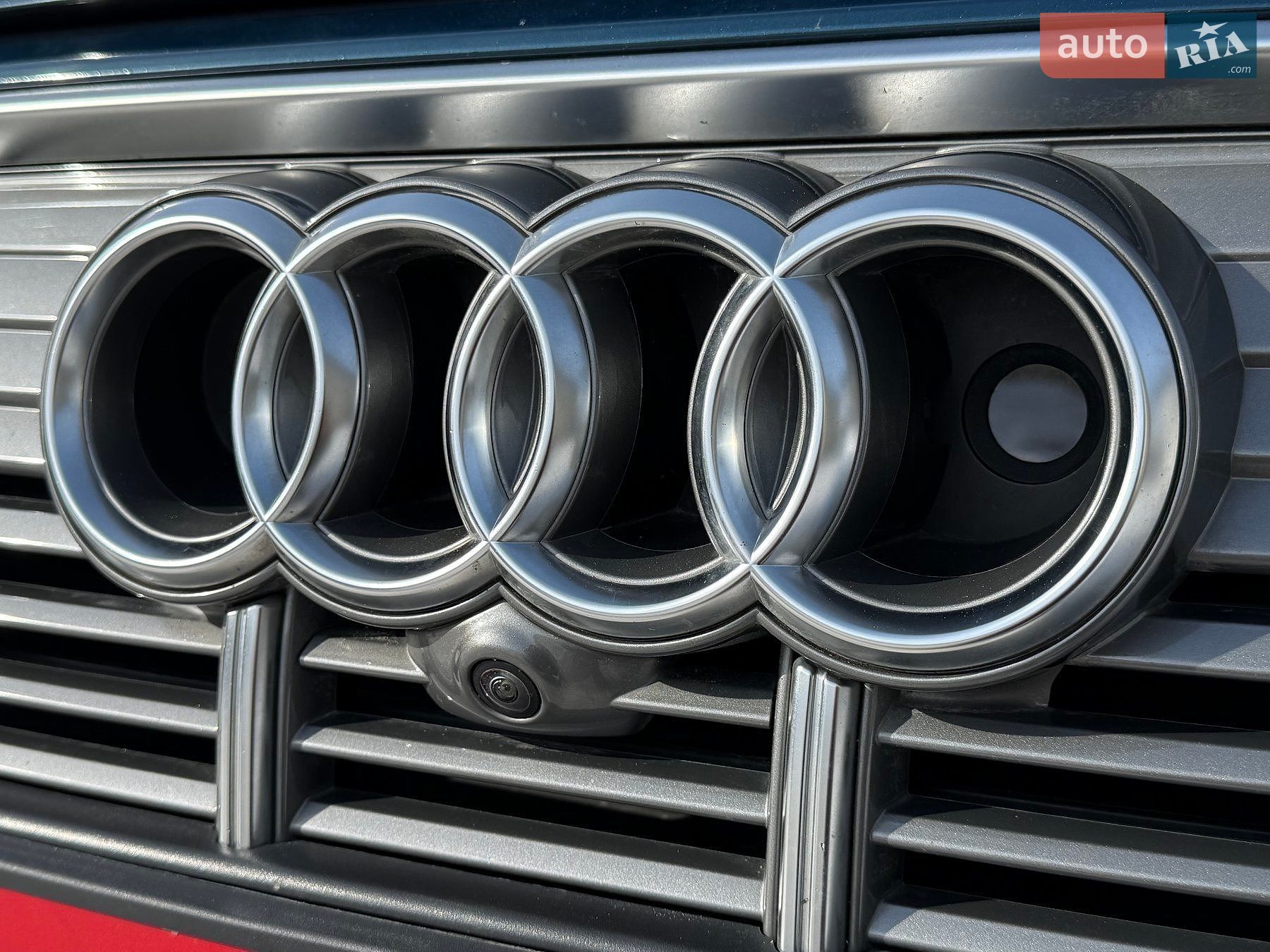 Audi e-tron 2020 VIN WAUZZZGEXMB004759 фото оголошення 5 з 154