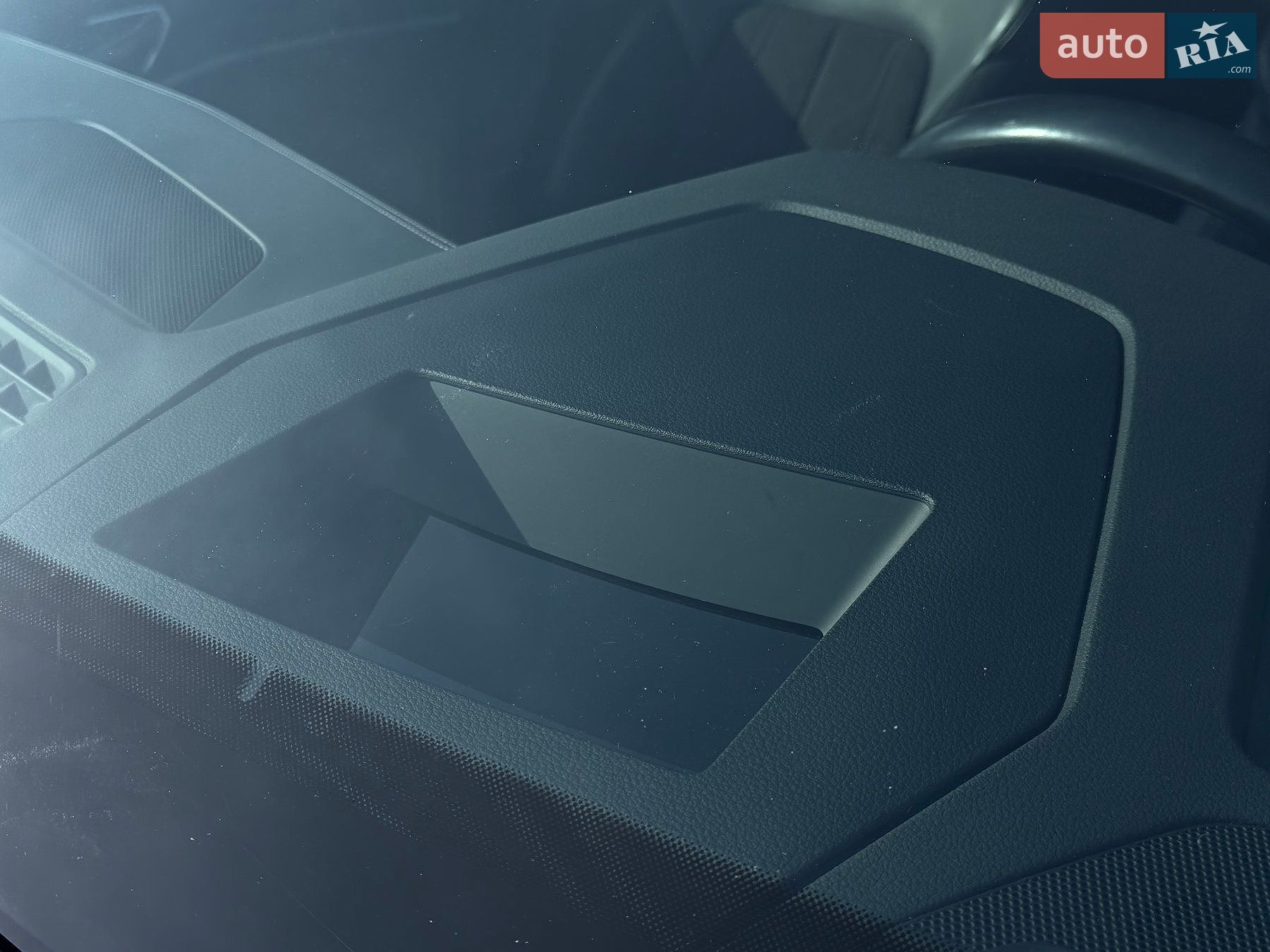 Audi e-tron 2020 VIN WAUZZZGEXMB004759 фото оголошення 23 з 154