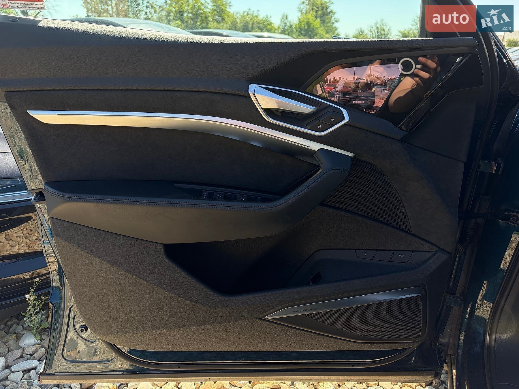 Audi e-tron 2020 VIN WAUZZZGEXMB004759 фото оголошення 30 з 154