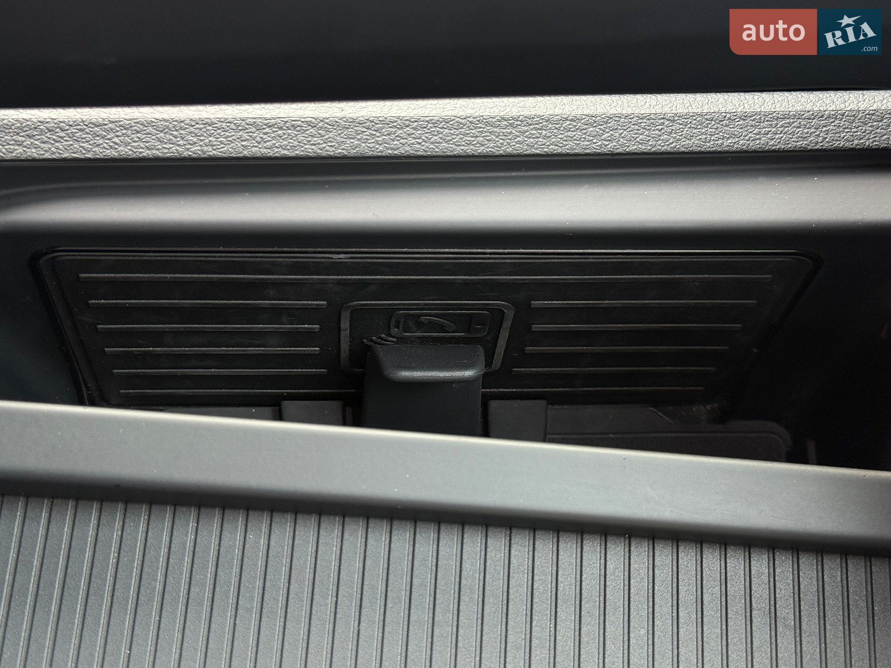 Audi e-tron 2020 VIN WAUZZZGEXMB004759 фото оголошення 99 з 154
