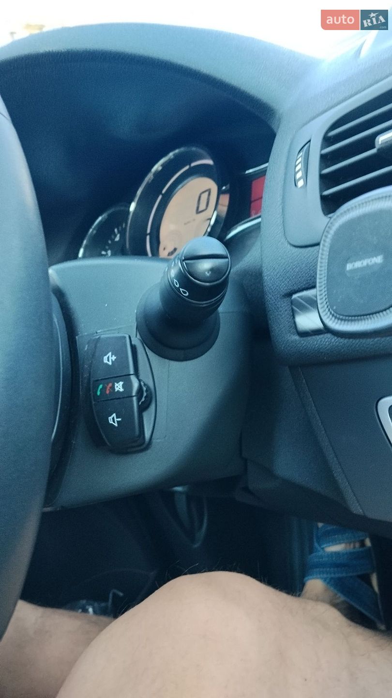 Renault Megane 2012 VIN VF1KZ140647136290 фото оголошення 56 з 60