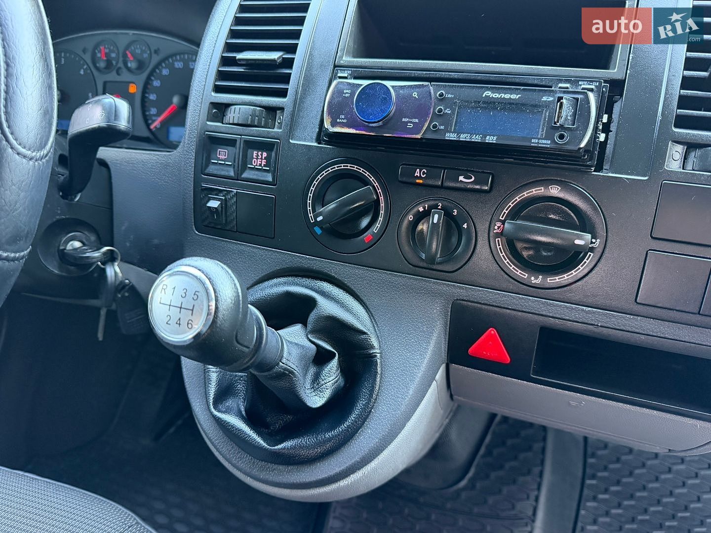 Volkswagen Transporter 2007 VIN WV1ZZZ7HZ8H045006 фото оголошення 23 з 35