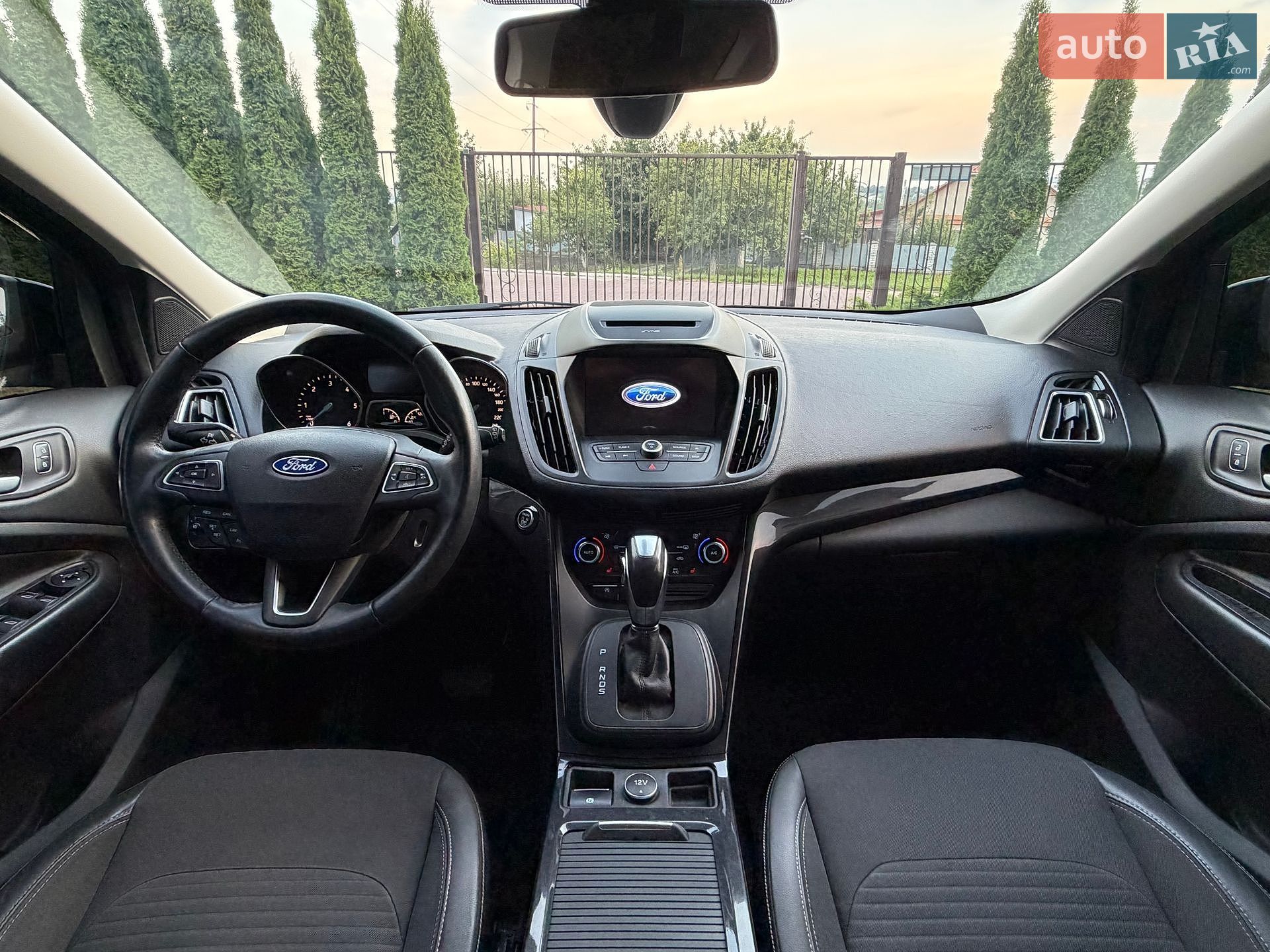 Ford Kuga 2019 VIN WF0AXXWPMAKM24625 фото оголошення 9 з 30
