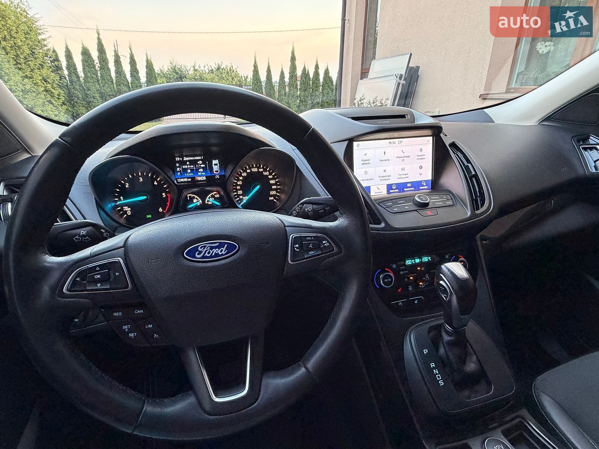 Ford Kuga 2019 VIN WF0AXXWPMAKM24625 фото оголошення 10 з 30