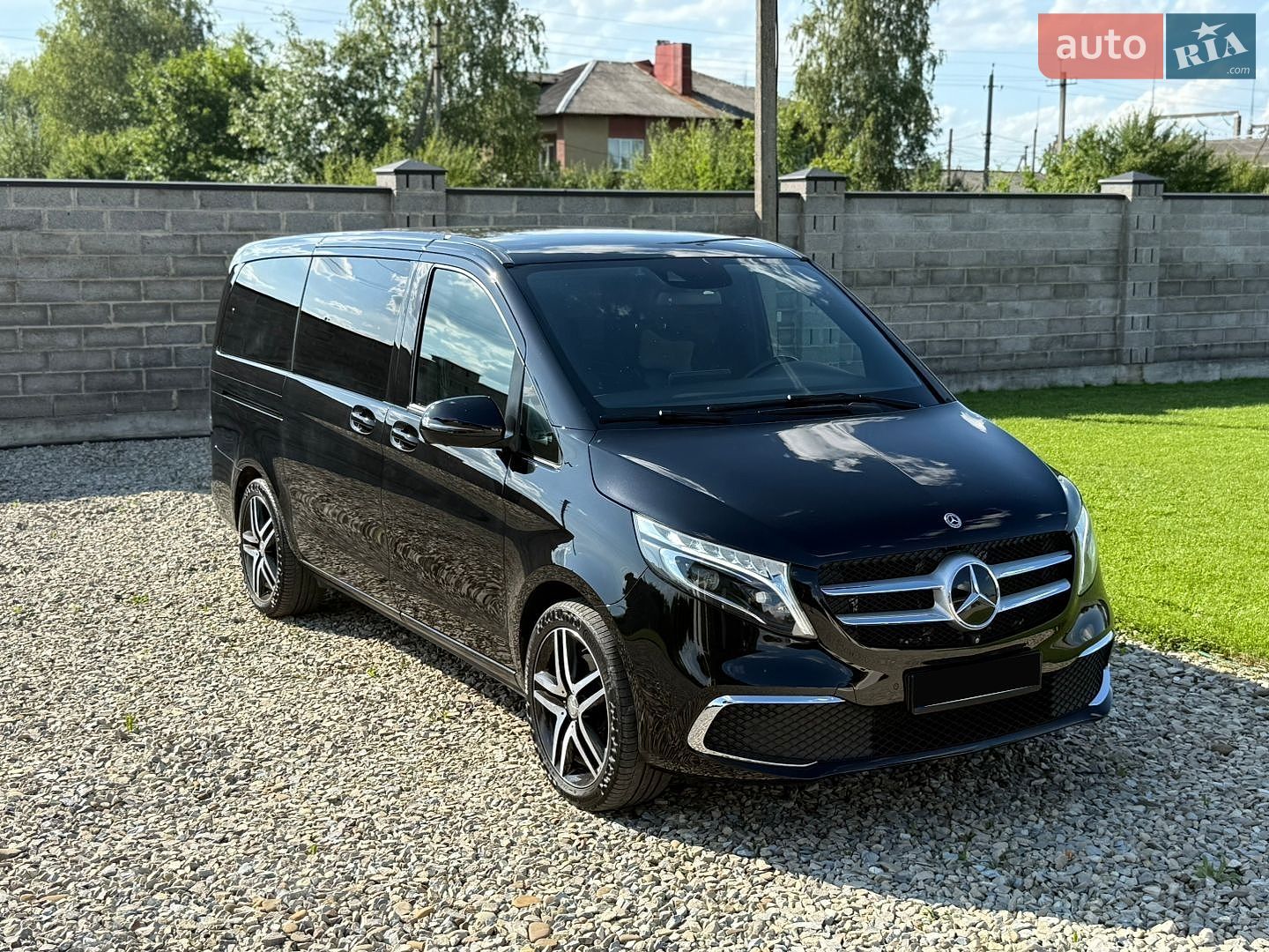 Mercedes-Benz V-Class 2022 VIN W1V44781314113804 фото оголошення 4 з 35