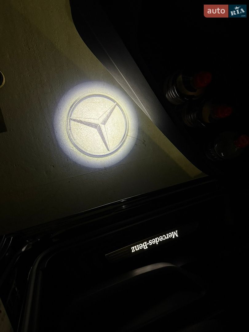 Mercedes-Benz V-Class 2022 VIN W1V44781314113804 фото оголошення 21 з 35