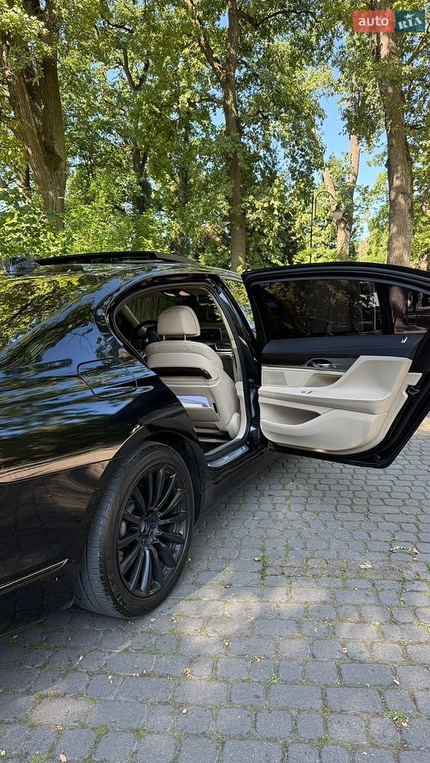 BMW 7 Series 2015 VIN WBA7F21020G381555 фото оголошення 12 з 20