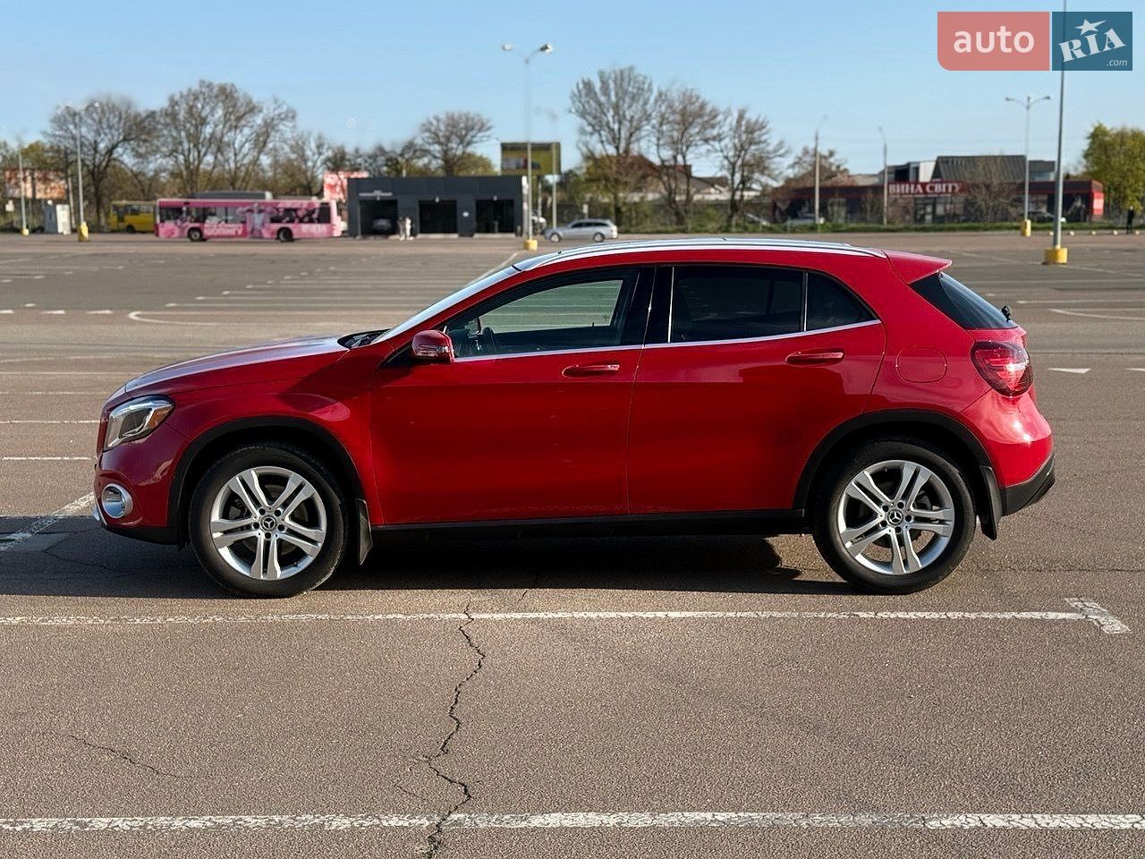 Mercedes-Benz GLA-Class 2018 VIN WDCTG4EB1JJ527688 фото оголошення 3 з 25