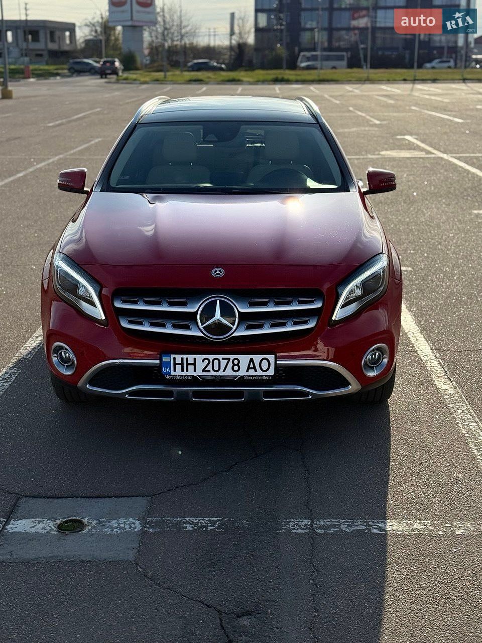 Mercedes-Benz GLA-Class 2018 VIN WDCTG4EB1JJ527688 фото оголошення 2 з 25