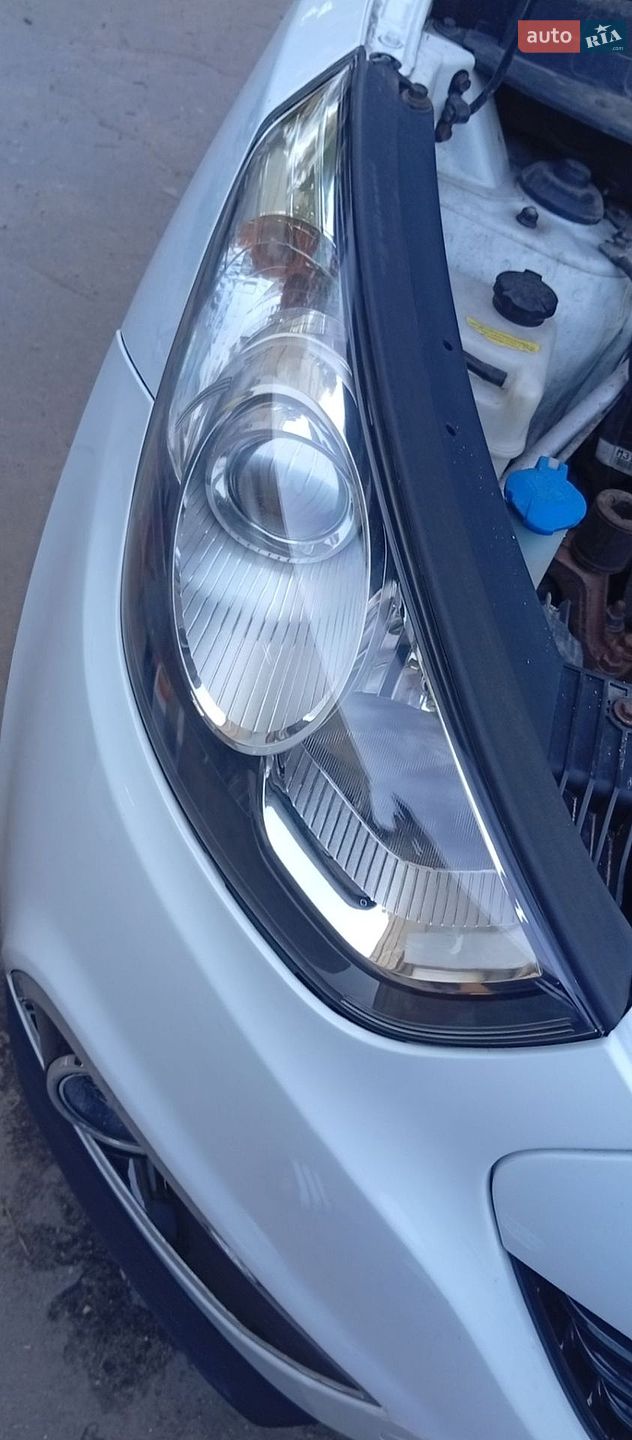 Hyundai ix35 2010 VIN U5YZT81AABL064257 фото оголошення 41 з 41