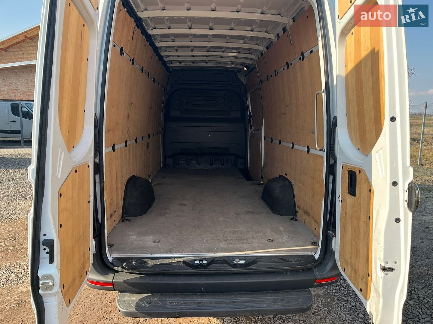 Mercedes-Benz Sprinter 2022 VIN W1V9076351P492191 фото оголошення 10 з 14