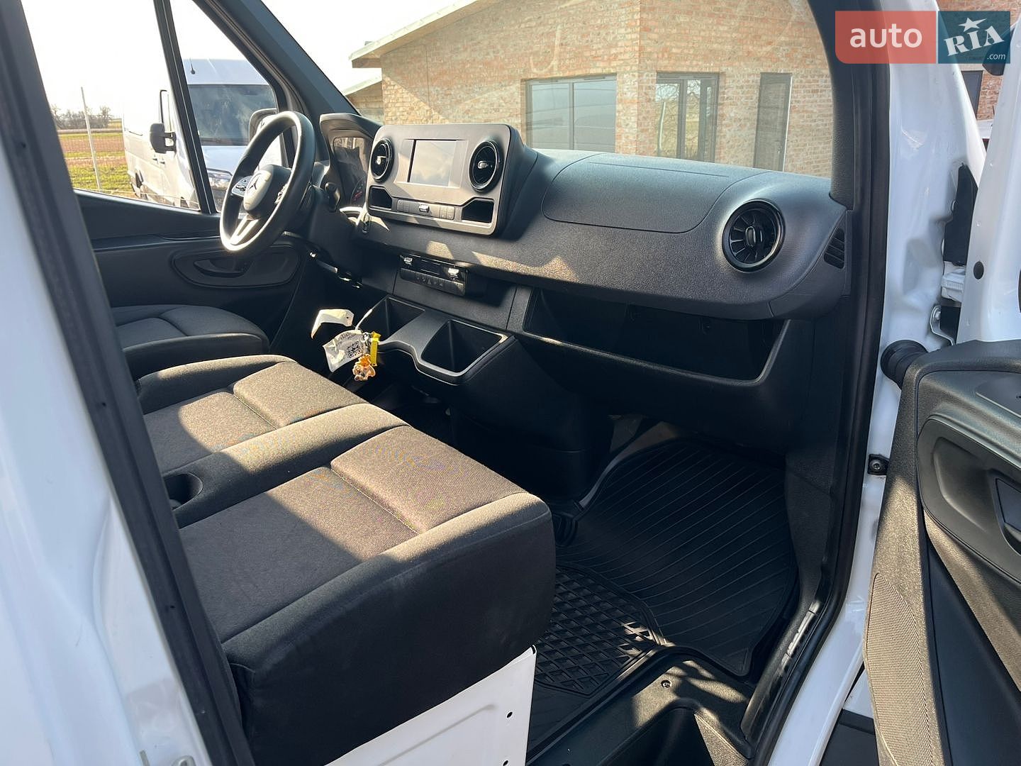 Mercedes-Benz Sprinter 2022 VIN W1V9076351P492191 фото оголошення 13 з 14