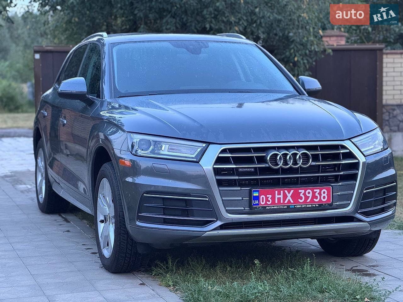 Audi Q5 2018 VIN WA1ANAFY4J2018994 фото оголошення 3 з 66
