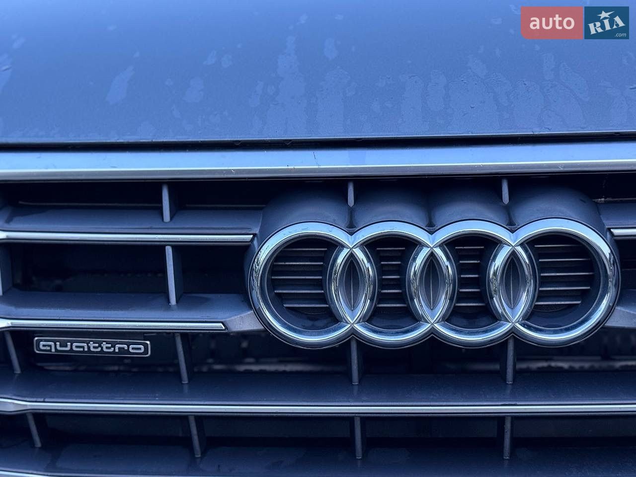 Audi Q5 2018 VIN WA1ANAFY4J2018994 фото оголошення 13 з 66