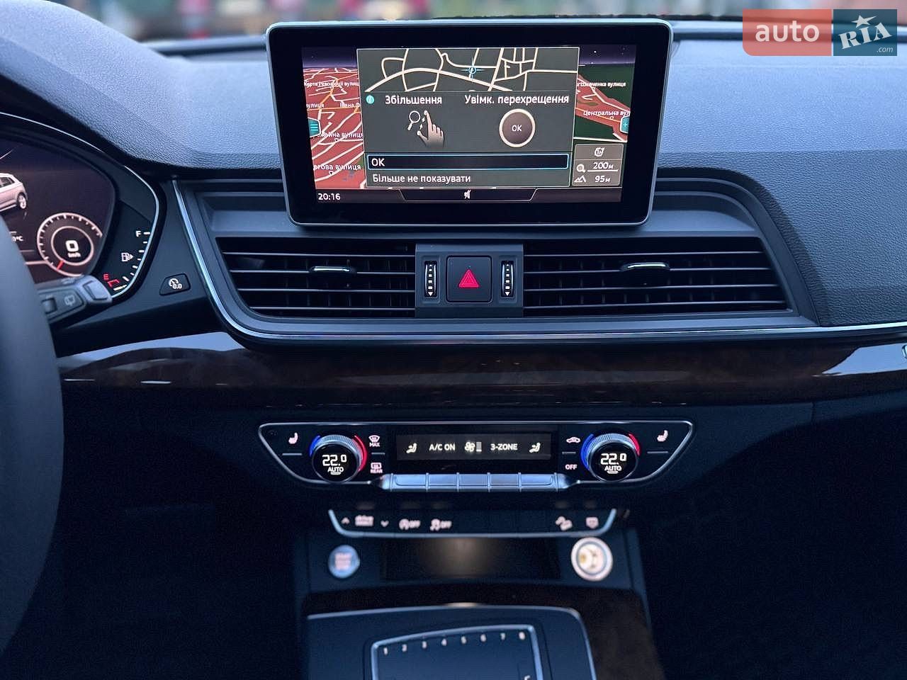 Audi Q5 2018 VIN WA1ANAFY4J2018994 фото оголошення 41 з 66