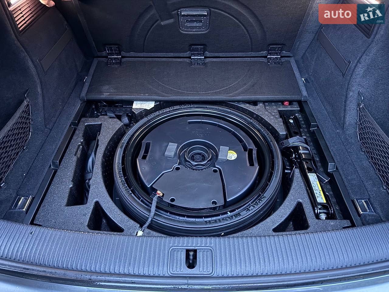 Audi Q5 2018 VIN WA1ANAFY4J2018994 фото оголошення 65 з 66
