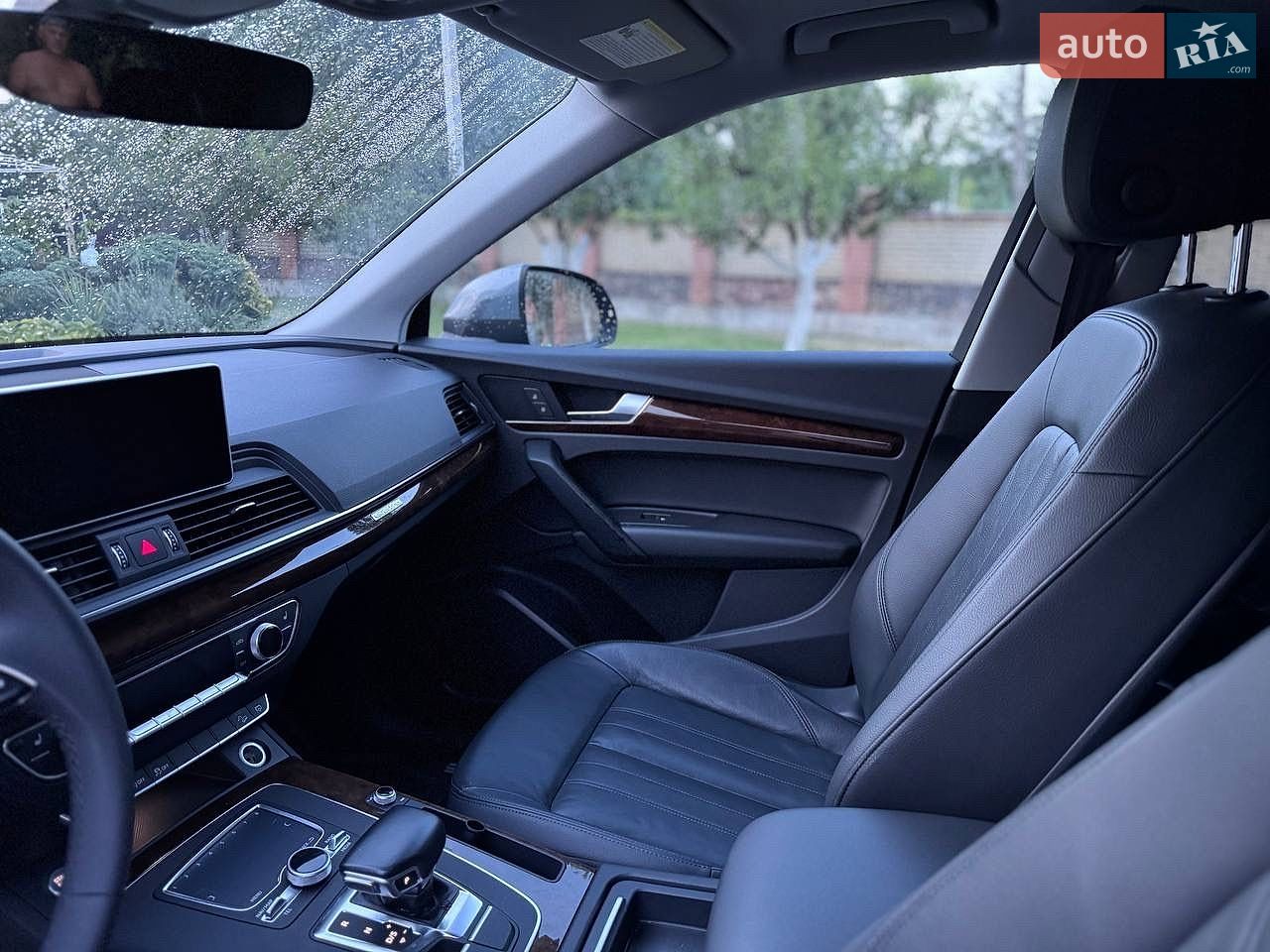 Audi Q5 2018 VIN WA1ANAFY4J2018994 фото оголошення 56 з 66