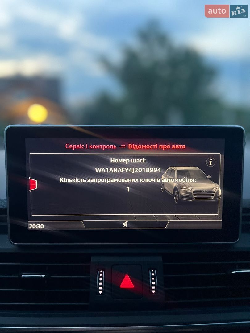 Audi Q5 2018 VIN WA1ANAFY4J2018994 фото оголошення 54 з 66